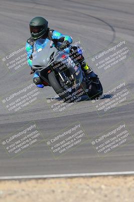 media/Dec-18-2022-SoCal Trackdays (Sun) [[8099a50955]]/Turns 9 and 10 Set 2 (1055am)/